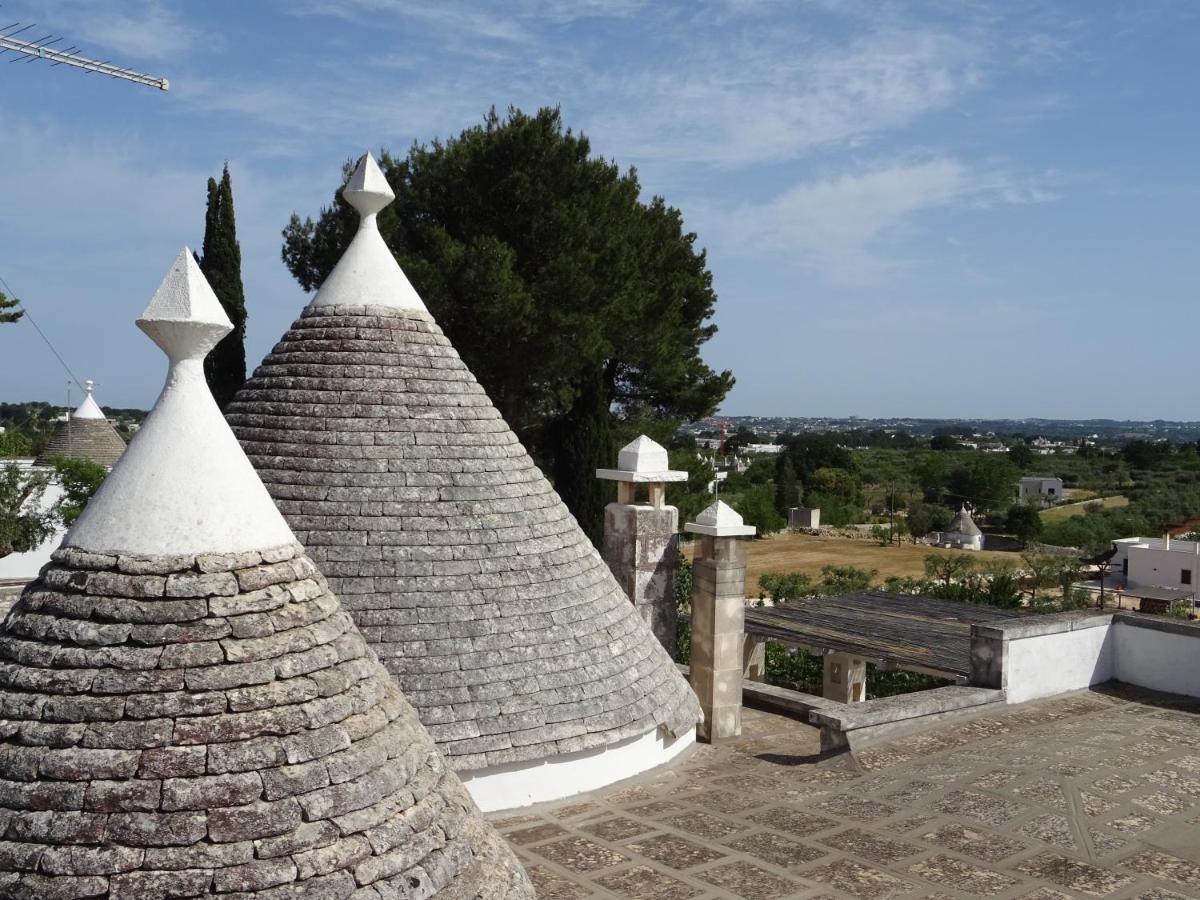 Trulli Di Zia Tata Guest House Locorotondo Exterior foto
