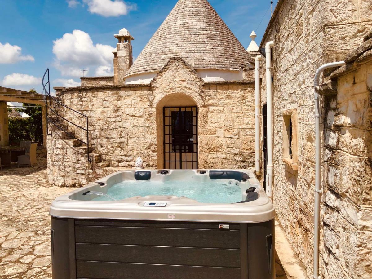 Trulli Di Zia Tata Guest House Locorotondo Exterior foto