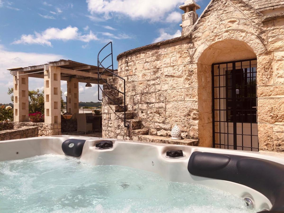 Trulli Di Zia Tata Guest House Locorotondo Exterior foto
