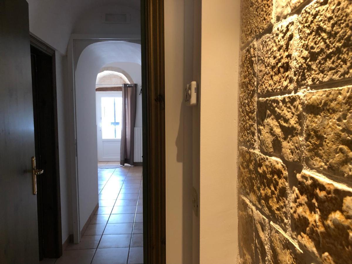 Trulli Di Zia Tata Guest House Locorotondo Exterior foto