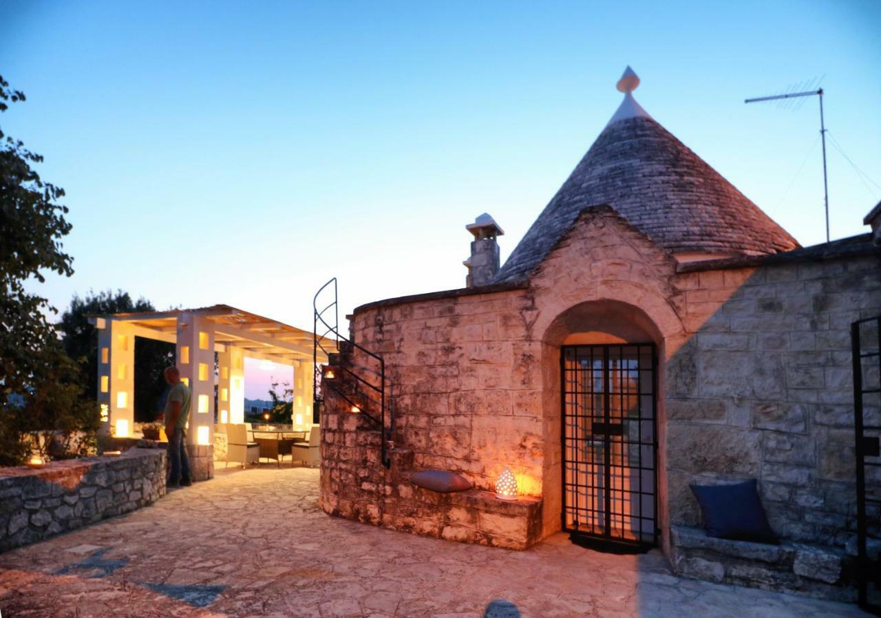 Trulli Di Zia Tata Guest House Locorotondo Exterior foto